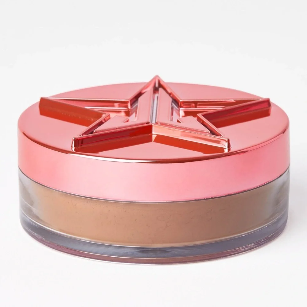Jeffree Star achieve flawless